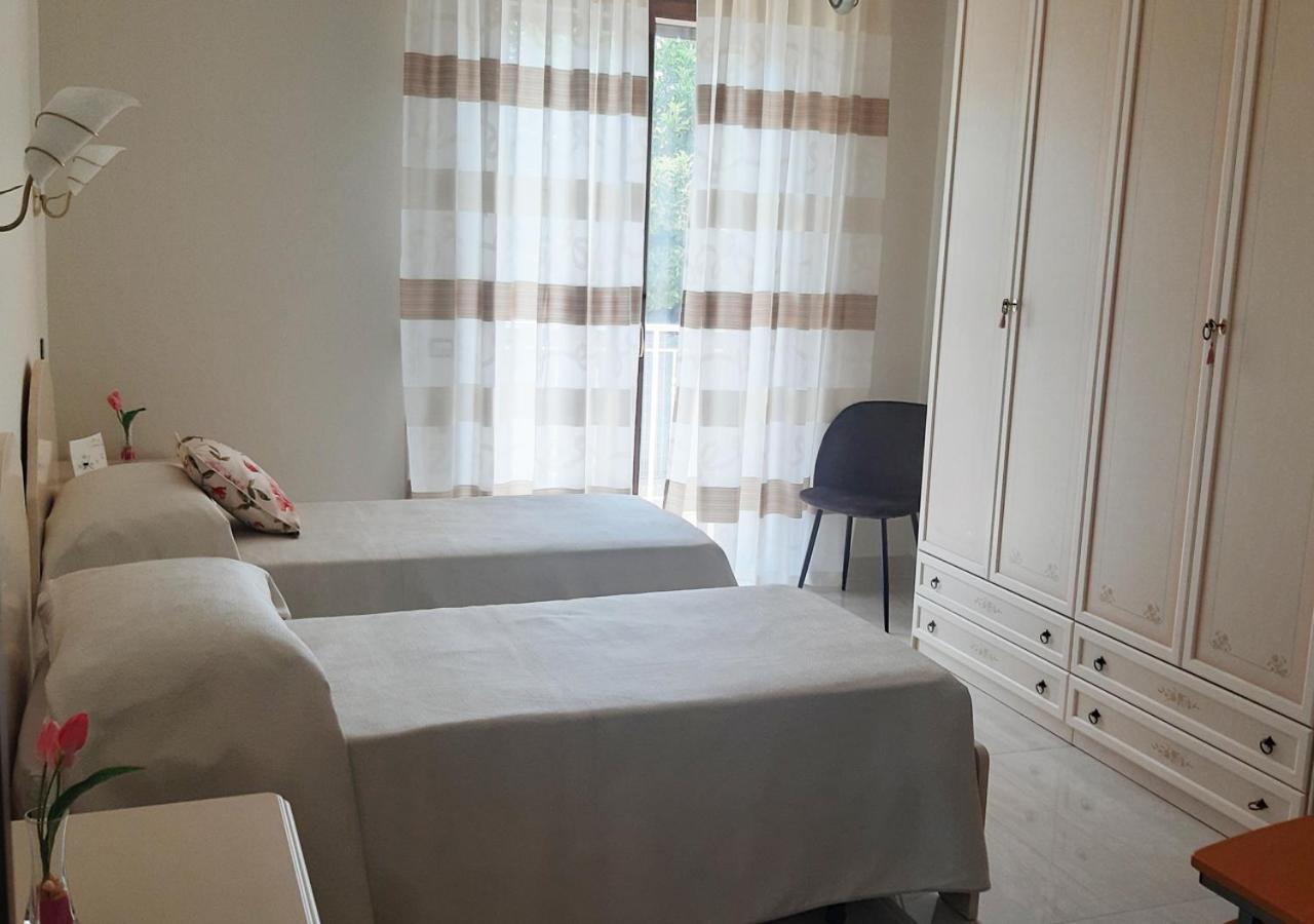 Domus In Fonte Bed and Breakfast Scafati Eksteriør billede