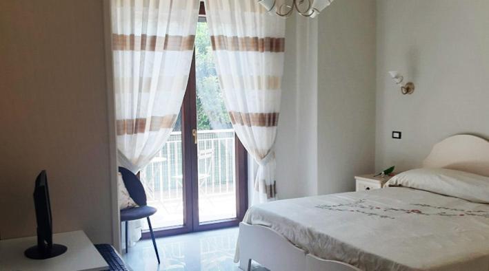 Domus In Fonte Bed and Breakfast Scafati Eksteriør billede